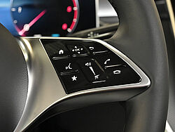 Braunschweig Mercedes-Benz GLC 220 Fahrzeugbild - 18