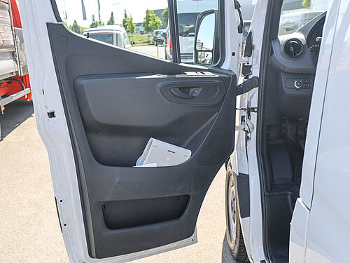 Paderborn NFZ Mercedes-Benz Sprinter Fahrzeugbild - 24