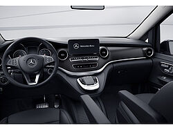 Braunschweig Mercedes-Benz V 300 Innenaufnahme Cockpit