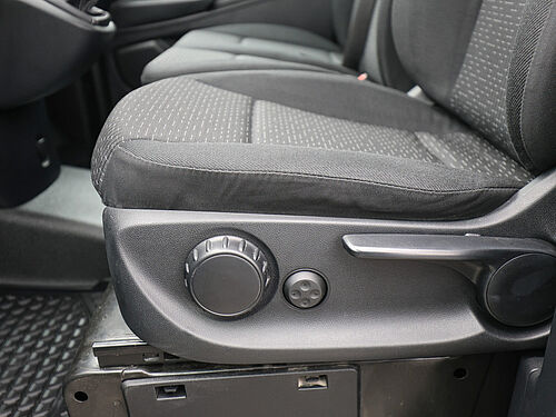 Paderborn NFZ Mercedes-Benz Vito Fahrzeugbild - 12