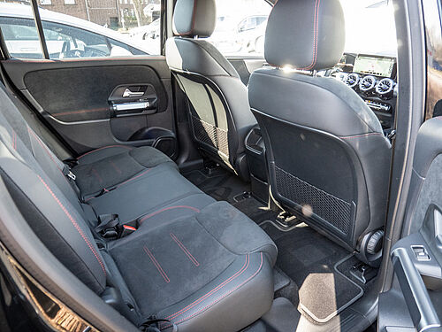 Stendal Mercedes-Benz EQB 300 Innenaufnahme