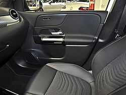 Braunschweig Mercedes-Benz B 200 Fahrzeugbild - 15