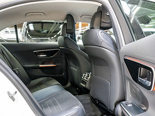 Arnsberg Mercedes-Benz C 300 Innenaufnahme