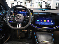 Menden Mercedes-Benz E 450 Fahrzeugbild - 9