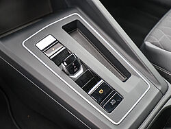 Menden Volkswagen Golf VIII Fahrzeugbild - 18