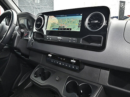 Braunschweig Mercedes-Benz Sprinter Fahrzeugbild - 12
