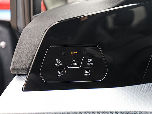 Menden Volkswagen Golf VIII Fahrzeugbild - 33