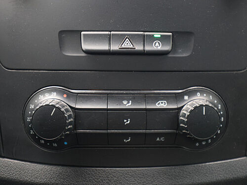 Paderborn NFZ Mercedes-Benz Vito Fahrzeugbild - 15