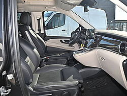 Braunschweig Mercedes-Benz 220 Innenaufnahme Cockpit