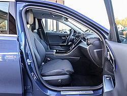 Paderborn Mercedes-Benz C 200 Innenaufnahme Cockpit