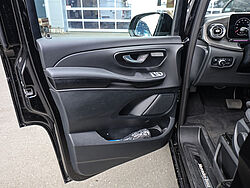Paderborn NFZ Mercedes-Benz V 300 Fahrzeugbild - 27