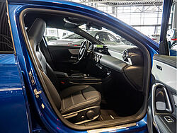 Paderborn Mercedes-Benz A 200 Innenaufnahme Cockpit