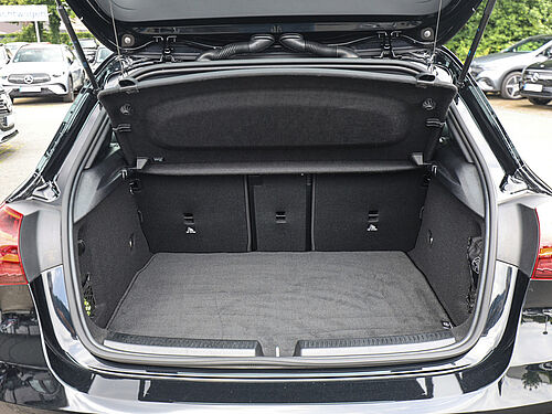 Paderborn Mercedes-Benz A 250 Fahrzeugbild - 33