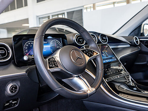 Menden Mercedes-Benz C 300 Fahrzeugbild - 15