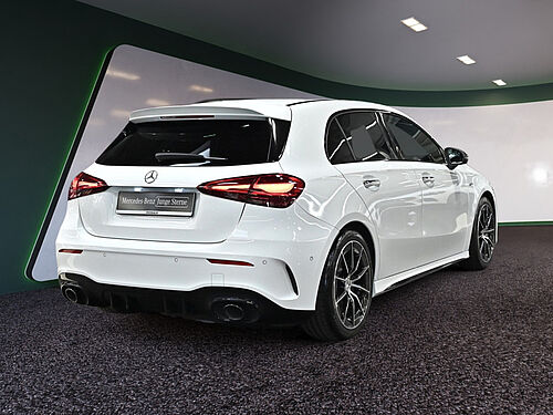 Braunschweig Mercedes-Benz A 35 Innenaufnahme